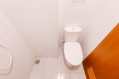 Apartemen Eco Home Residence - Comfy Unfurnished Studio Apartment with AC at Eco Home Residence By Travelio