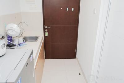 Apartemen Springwood Residence Tangerang - Best Modern Studio Apartment at Springwood Residence By Travelio
