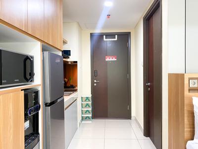 Apartemen Pollux Chadstone - Minimalist Design Studio at Pollux Chadstone Apartment By Travelio