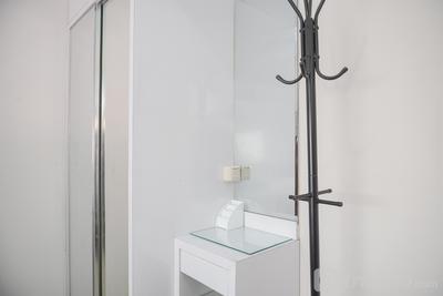 Apartemen Green Pramuka City - Modern 2BR Green Pramuka City Apartment near Shopping Center By Travelio