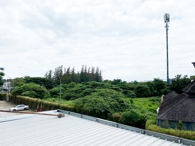 Apartemen Elvis Tower - Good Choice and Comfy Studio (No Kitchen) at Elvis Tower Apartment By Travelio