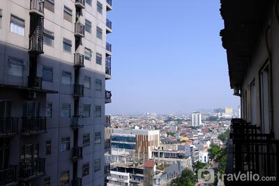 Apartemen Grand Asia Afrika - Best Deal Studio at Grand Asia Afrika Apartment By Travelio