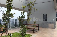 Apartemen Arumaya Residence - Good and Homey 1BR Apartment at Arumaya Residence By Travelio