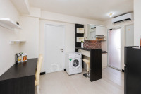 Apartemen Green Pramuka City - Combined and Neat 2BR Apartment Green Pramuka City By Travelio