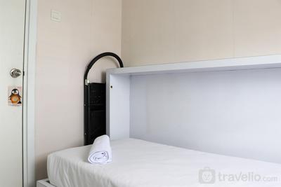 Apartemen Green Pramuka City - Modern 2BR Green Pramuka City Apartment near Shopping Center By Travelio