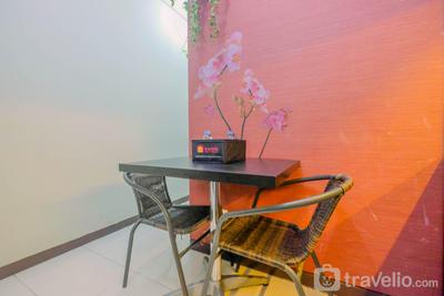 Apartemen Nifarro Park - Best Price Modern Studio Apartment at Nifarro Park By Travelio