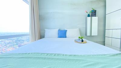 Apartemen Puri Mansion - Best Simply Monochrome 1BR at Puri Mansion Apartment By Travelio