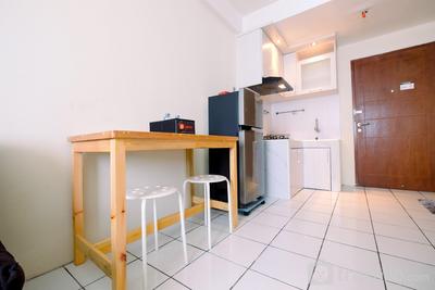 Apartemen East Park - Best Price 2BR East Park Apartment By Travelio