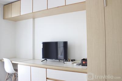 Apartemen Parahyangan Residence - Relaxing Studio Apartment at Parahyangan Residence with Mountain View By Travelio