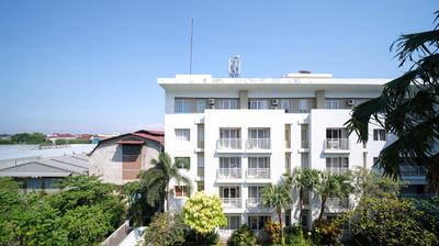 Apartemen Cosmopolis Surabaya - Spacious and Homey 3BR at Cosmopolis Surabaya Apartment By Travelio