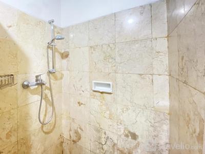 Apartemen Braga City Walk - Cozy Stay and Serene Designed 2BR at Braga City Walk Apartment By Travelio