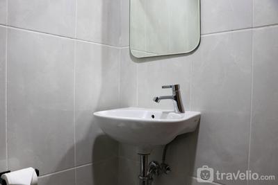 Apartemen Evenciio Margonda - Cozy and Minimalist Studio at Evenciio Margonda Apartment By Travelio