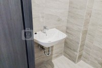 Apartemen Collins Boulevard - Studio Unfurnished at Collins Boulevard Apartment By Travelio
