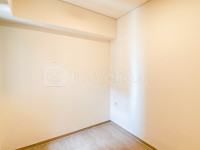 Apartemen Meikarta - 2BR Unfurnished Apartment with 1 AC at Living Room Meikarta By Travelio