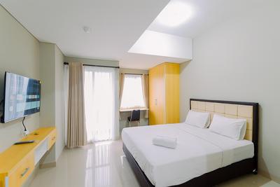 Homey Studio at LRT City Sentul - Royal Sentul Park Apartment By Travelio