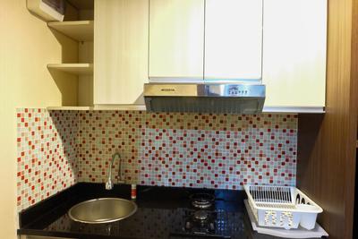 Apartemen H Residence - Modern Furnished Studio Apartment H Residence near MT Haryono By Travelio