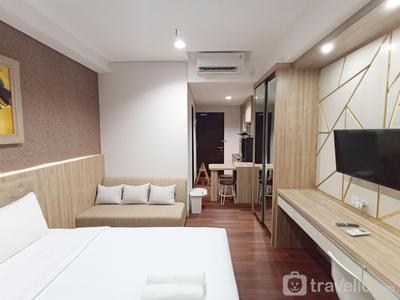 Simple and Comfort Living Studio Patraland Amarta Apartment By Travelio