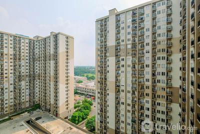 Apartemen Podomoro Golf View - Warm and Cozy Living Studio Apartment Podomoro Golf View By Travelio