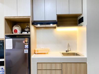 Apartemen Pollux Chadstone - Modern Look and Comfy Studio at Pollux Chadstone Apartment By Travelio