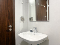Apartemen LRT City Bekasi - White Toned Studio at LRT City Bekasi Apartment By Travelio