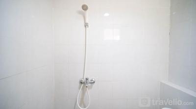 Apartemen Gunawangsa Merr - Comfy and Clean Studio Room Apartment at Gunawangsa Merr By Travelio