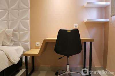Apartemen Evenciio Margonda - Cozy and Minimalist Studio at Evenciio Margonda Apartment By Travelio