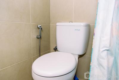 Apartemen Paradise Mansion - 2BR Unfurnished with AC at Paradise Mansion Apartment By Travelio