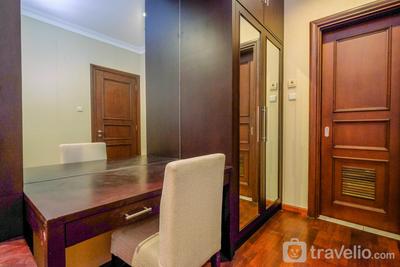 Apartemen Bellezza - Exclusive and Comfy 2BR with Extra Room at Bellezza Apartment By Travelio