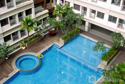 Apartemen LRT City Jatibening - Comfy Studio at Gateway Park LRT City Bekasi Apartment By Travelio