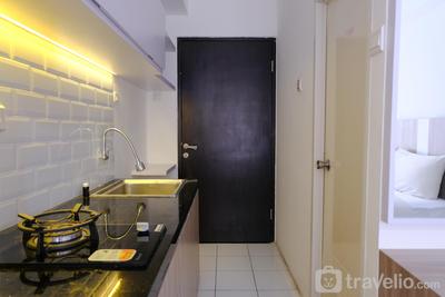 Apartemen Grand Asia Afrika - Best Deal Studio at Grand Asia Afrika Apartment By Travelio