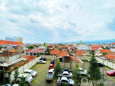 Apartemen Gateway Ahmad Yani Cicadas - Homey 2BR at Gateway Ahmad Yani Cicadas Apartment By Travelio