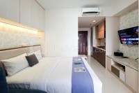 Homey and Restful Living Studio at Apartment West Vista By Travelio