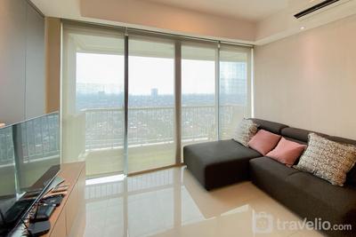 Apartemen St. Moritz Puri - Comfortable and Warm 2BR at St. Moritz Puri Apartment By Travelio