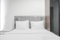 Fancy Look 2BR at West Vista Apartment By Travelio