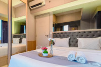 Enjoy Living 2BR Apartment at Tanglin Supermall Mansion By Travelio