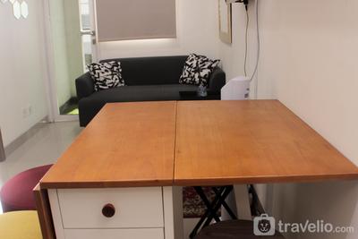 Apartemen Grand Dhika City Jatiwarna - Tranquil and Tidy 1BR Apartment at Grand Dhika City Jatiwarna By Travelio