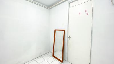 Apartemen Gading Nias Residence - Cozy 2BR Unfurnished Apartment with AC at Gading Nias Residence By Travelio