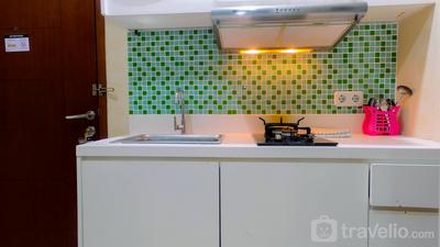 Apartemen Capitol Park Residence - Pool View 2BR Apartment at Capitol Park Residence By Travelio