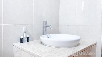Apartemen Permata Hijau Residence - Spacious and Elegant 3BR Apartment Permata Hijau Residence By Travelio