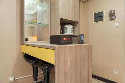 Apartemen Sky Terrace - Comfy and Homey 1BR at Sky Terrace Apartment By Travelio
