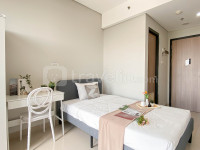 Apartemen Monroe Tower - Cozy Warm Tone Studio at Monroe Tower Apartment By Travelio