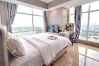 Apartemen Grand Sungkono Lagoon - Spacious 2BR with Extra Room at Grand Sungkono Lagoon Apartment By Travelio