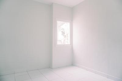 Apartemen Aeropolis Residence - Minimalis 2BR Unfurnished with AC Apartment at Aeropolis Residence By Travelio