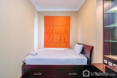 Apartemen Bellezza - Exclusive and Comfy 2BR with Extra Room at Bellezza Apartment By Travelio