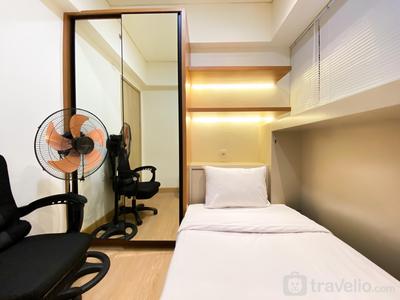 Apartemen Meikarta - Comfortable Design 2BR with Working Space Apartment at Meikarta By Travelio