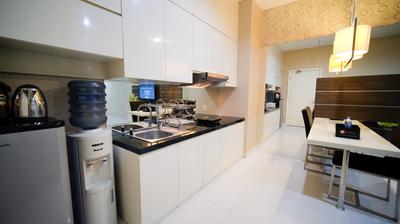 Apartemen Trillium Residence - Best Location and Tidy 2BR Apartment at Trillium Residence By Travelio