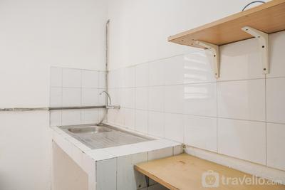 Apartemen Kondominium Rajawali - Unfurnished 1BR With AC at Kondominium Rajawali Apartment By Travelio