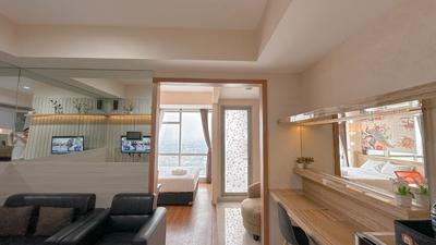 Apartemen Grand Sungkono Lagoon - Comfortable Living and Best Location 1BR at Grand Sungkono Lagoon Apartment By Travelio