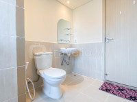 Apartemen Meikarta District 1 - Spacious Unfurnished 3BR with AC at Meikarta Apartment By Travelio