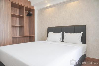 Strategic and Homey Studio Bassura City Apartment near Mall By Travelio